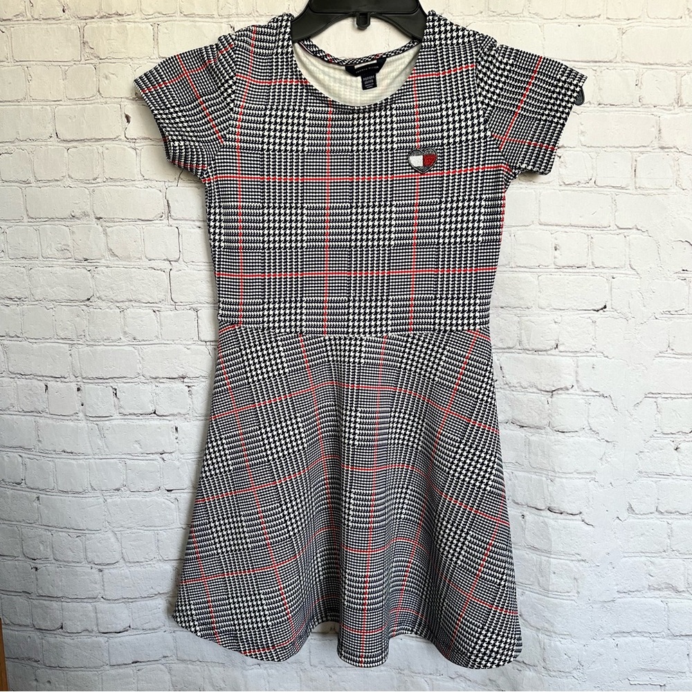 Tommy Hilfiger Girls Size M 8-10 Navy Blue Red Checkered Dress Short Sleeve